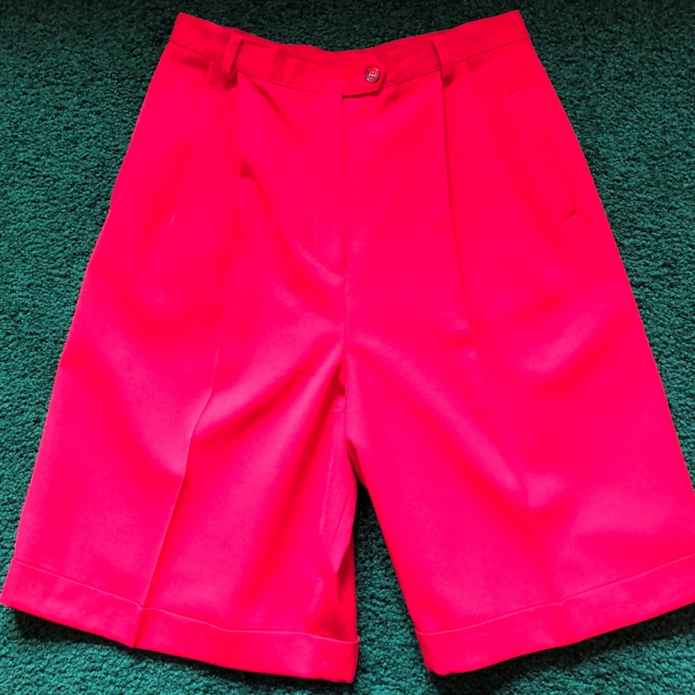 Women’s wool lined dress shorts=👔